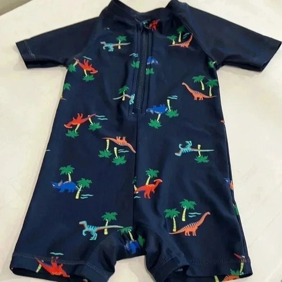 Old Navy Swim Rash Guard Suit - Picture 2 of 6